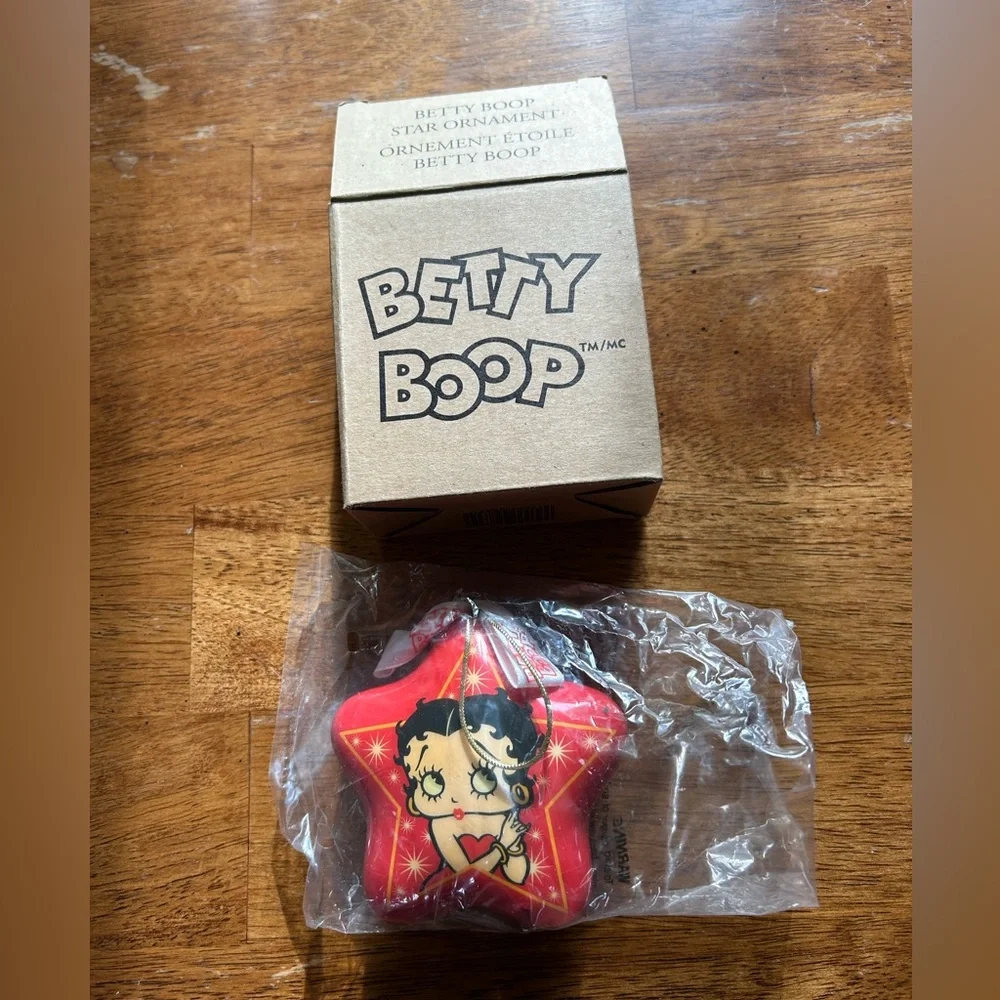 Betty Boop Star Ornament Collectable Christmas Tree Decoration New in Box
